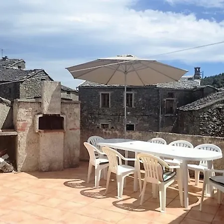 Holiday Monticchio 度假居 Pietra-di-Verde